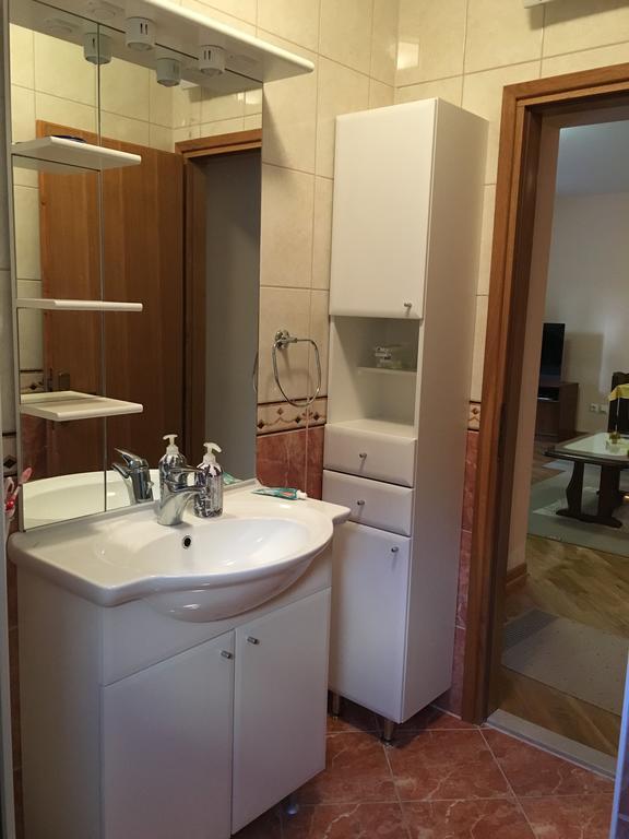 Apartment Sanja Baška Voda Zewnętrze zdjęcie