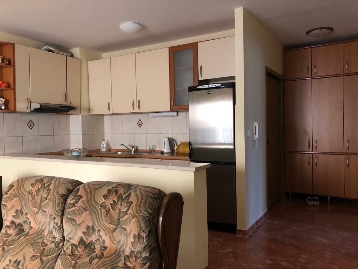 Apartment Sanja Baška Voda Zewnętrze zdjęcie