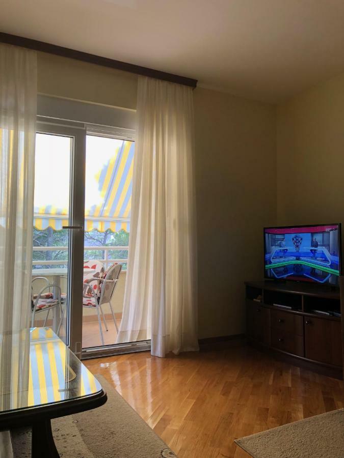 Apartment Sanja Baška Voda Zewnętrze zdjęcie